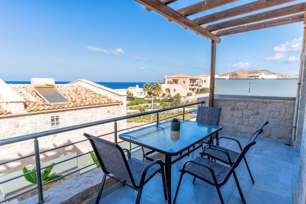 Zefyros Suite , Seafront Retreat ! Pánormos Eksteriør billede